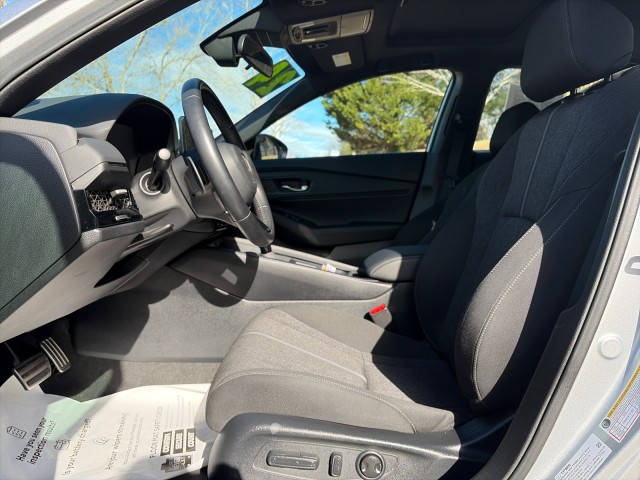 HondaAccord Hybrid19