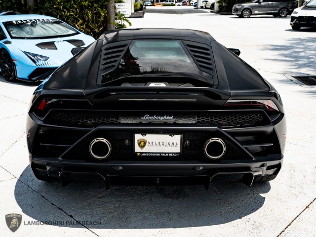 2022 Lamborghini Huracan EVO  in , 