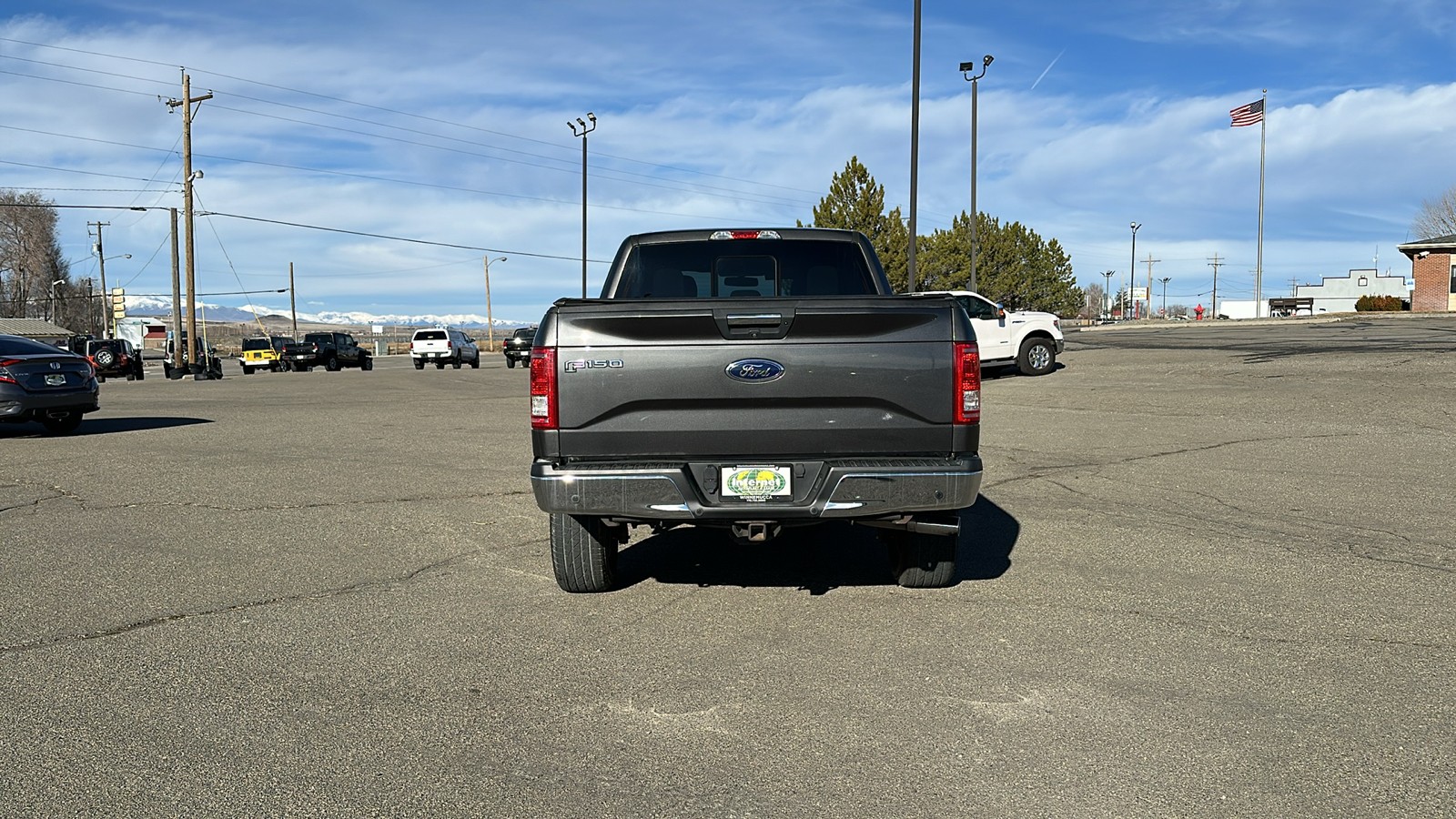 2017 Ford F-150 XLT 4