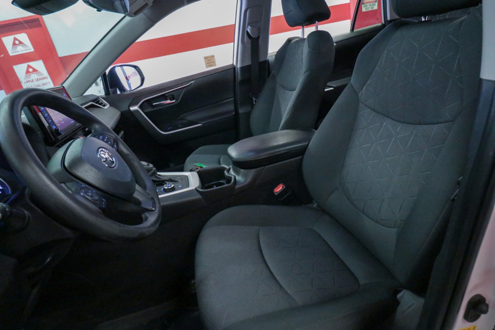 Used Car 2022 Toyota Rav4  Hybrid Xle For Sale Under $30,000 In Austin, Texas