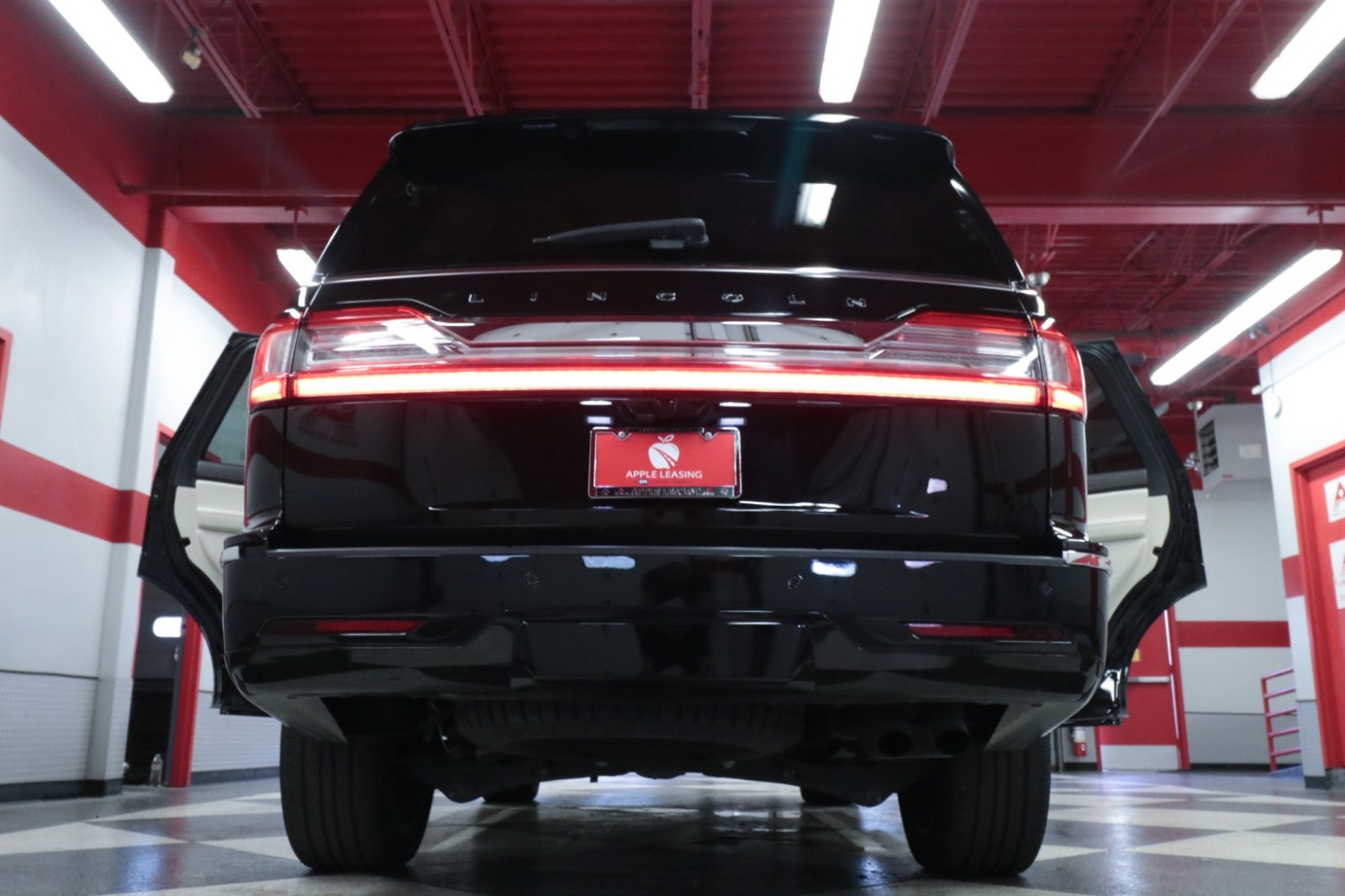 Used Car 2020 Lincoln Navigator  Black Label For Sale Under $50,000 In Austin, Texas