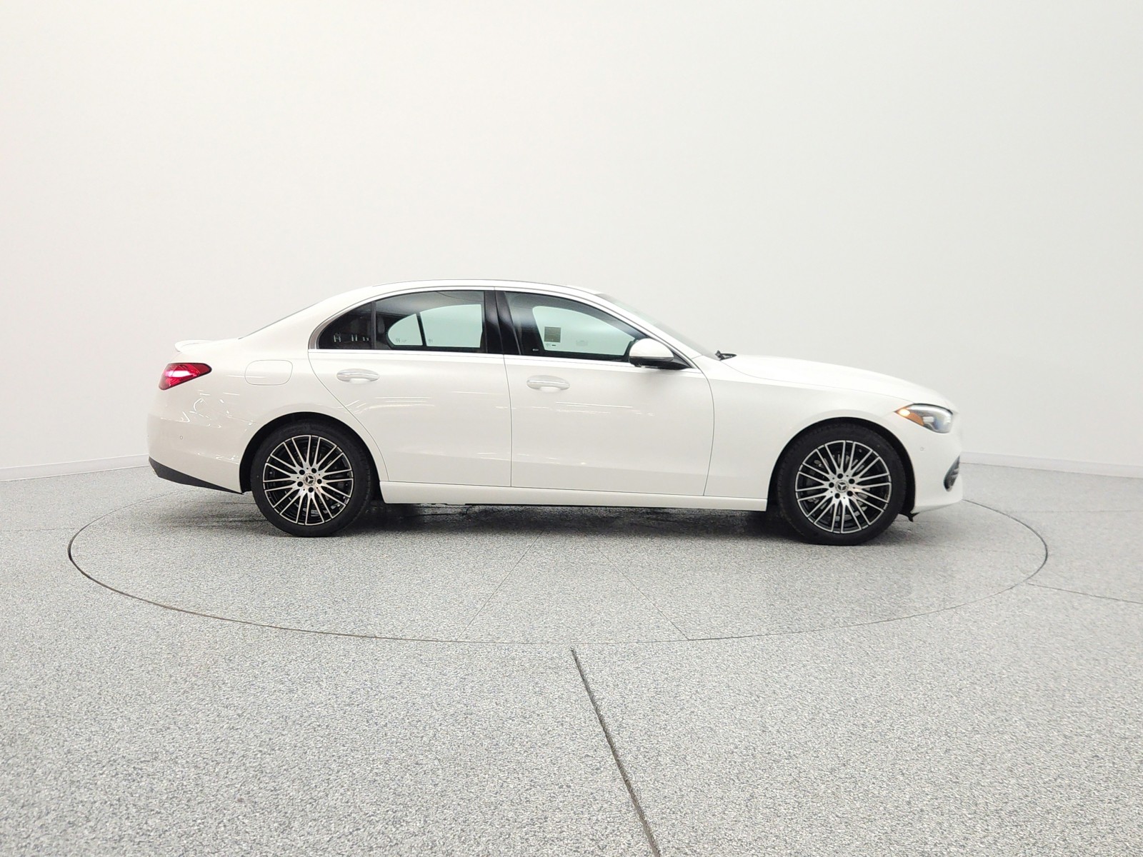 New 2026 MANUFAKTUR Moonlight White Metallic Mercedes-Benz C 300 Sedan image 4