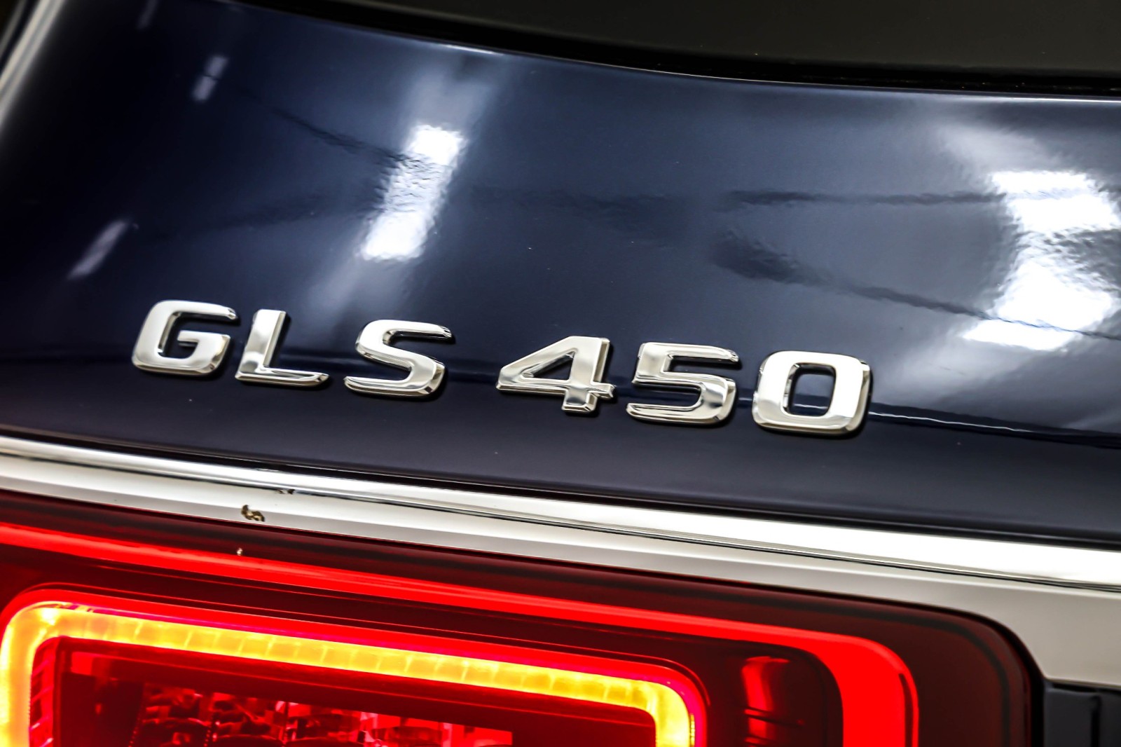 Used 2022 Lunar Blue Metallic Mercedes-Benz GLS 450 4MATIC® SUV image 8