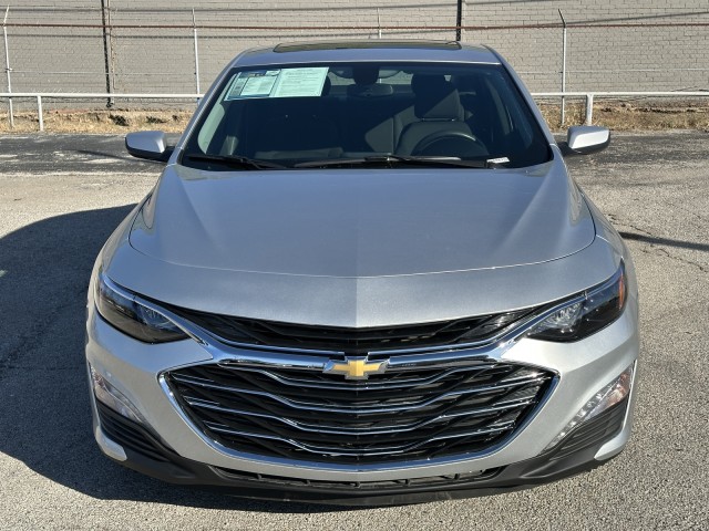 2022 Chevrolet Malibu LT 8