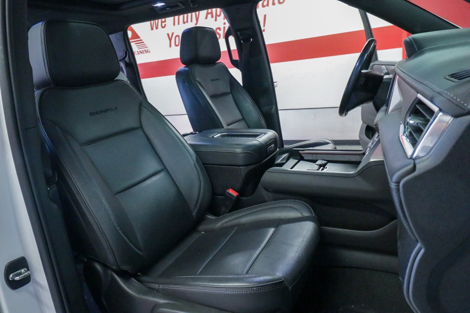 Used Car 2022 Gmc Yukon Xl  Denali For Sale Under $60,000 In Austin, Texas