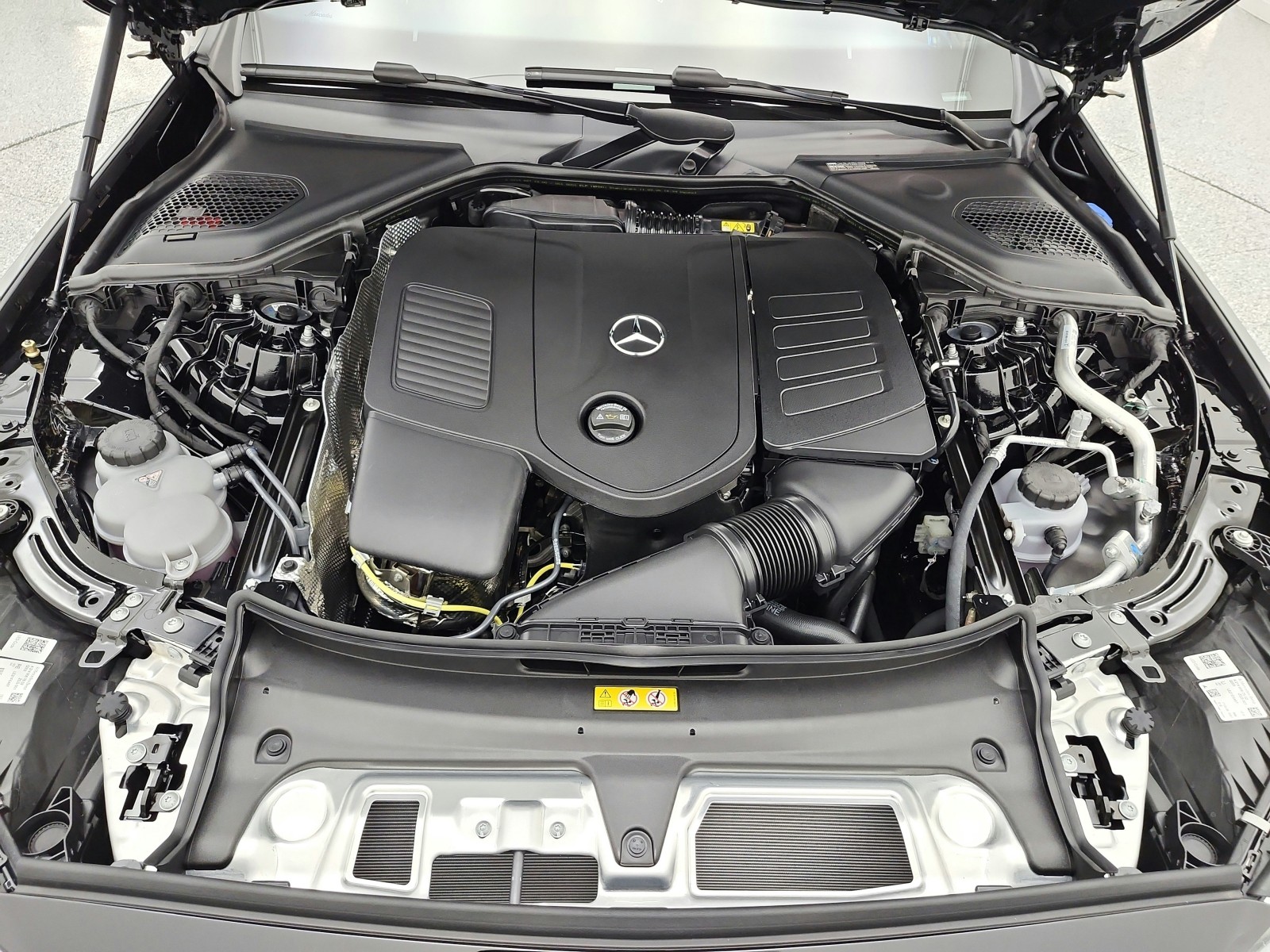 New 2026 Black Mercedes-Benz E 350 RWD Sedan image 12