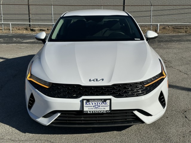 2023 Kia K5 LXS 8