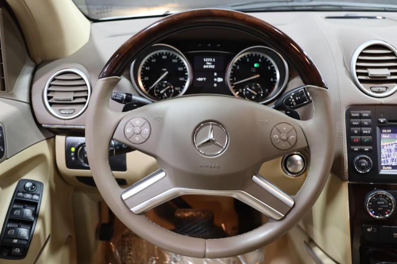 2011 Mercedes-Benz GL450 4-Matic 4dr Suv in , 