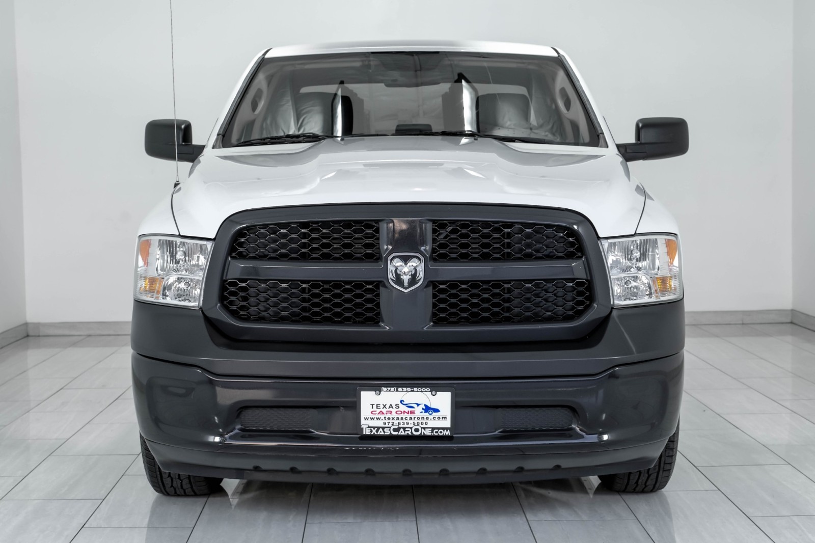 2016 Ram 1500 TRADESMAN CREW CAB DIESEL AUTOMATIC VINYL SEATS RE 3