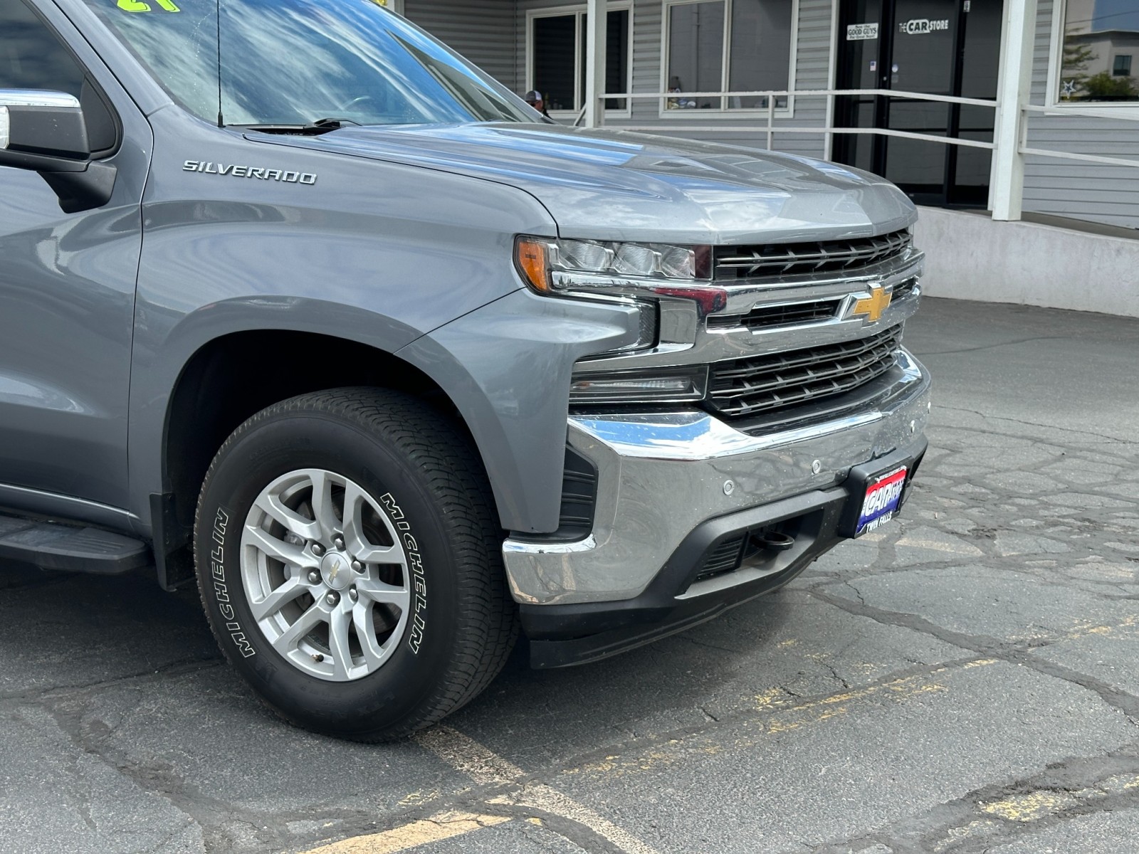 2021 Chevrolet Silverado 1500 LT 3