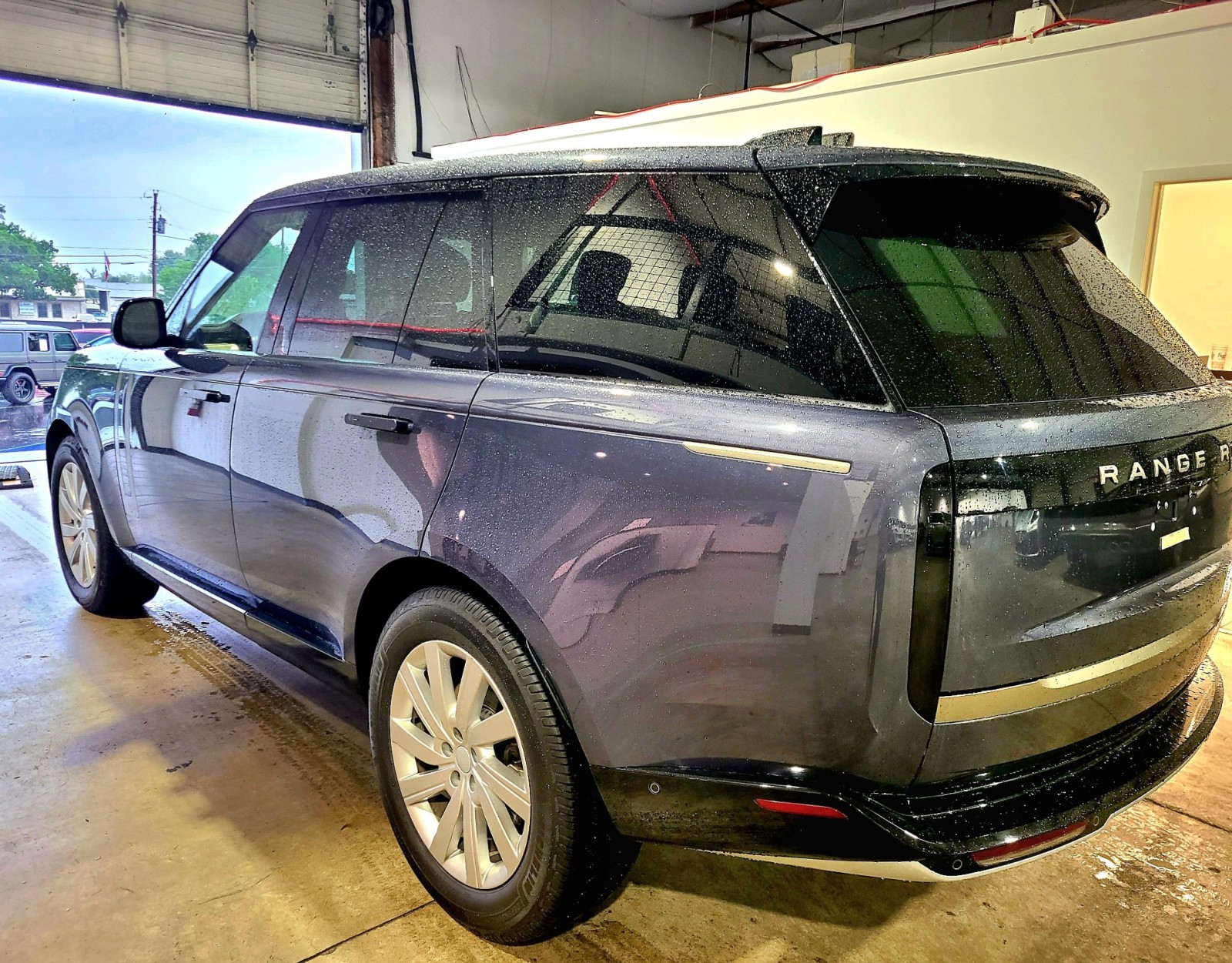 Used Car 2024 Land Rover Range Rover  Se For Sale Under $90,000 In Austin, Texas