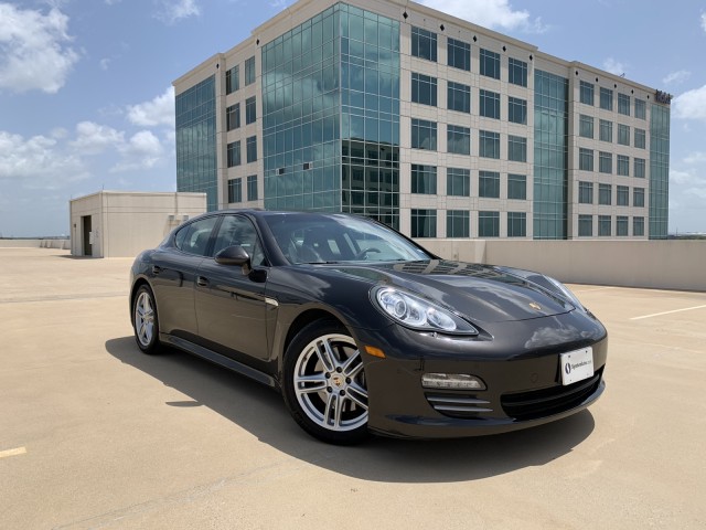 2011  Panamera 4 in , 