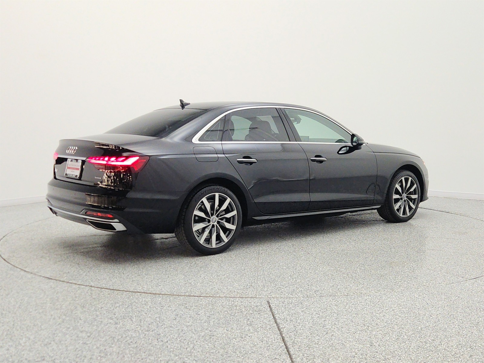 Used 2021 Brilliant Black Audi Premium image 5
