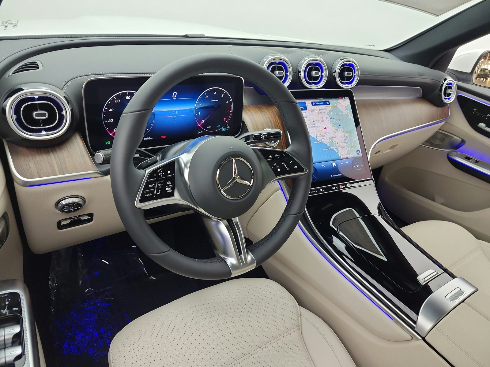 New 2027 Polar White Mercedes-Benz GLC 300 SUV image 9