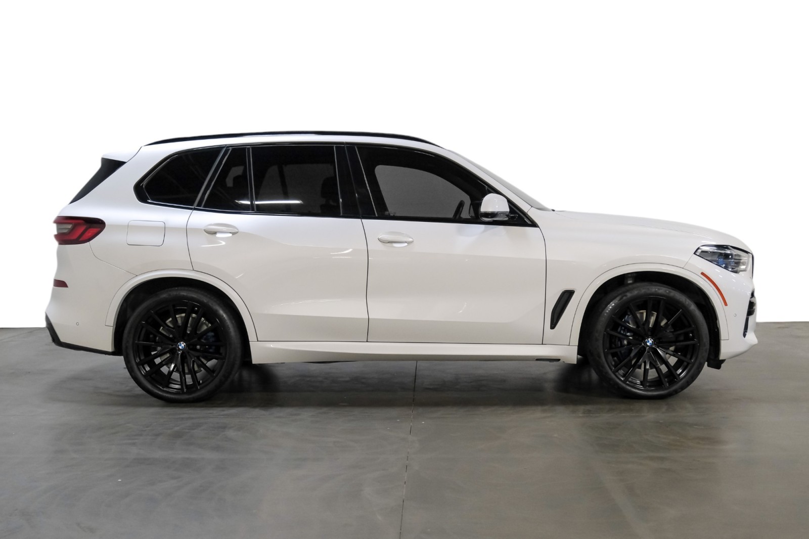 2021 BMW X5 sDrive40i Msport LuxSeating2 Executive2 ParkAsst MerinoLthr 6