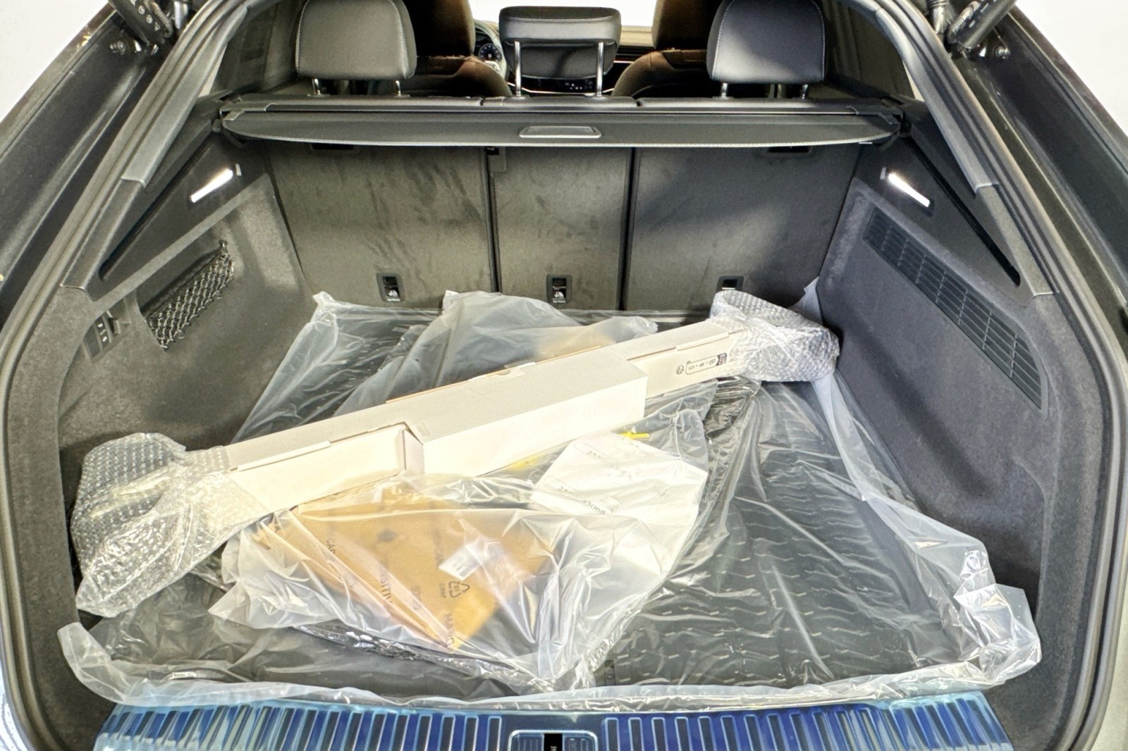 New 2026 Daytona Gray Pearl Effect Audi Premium Plus quattro image 23