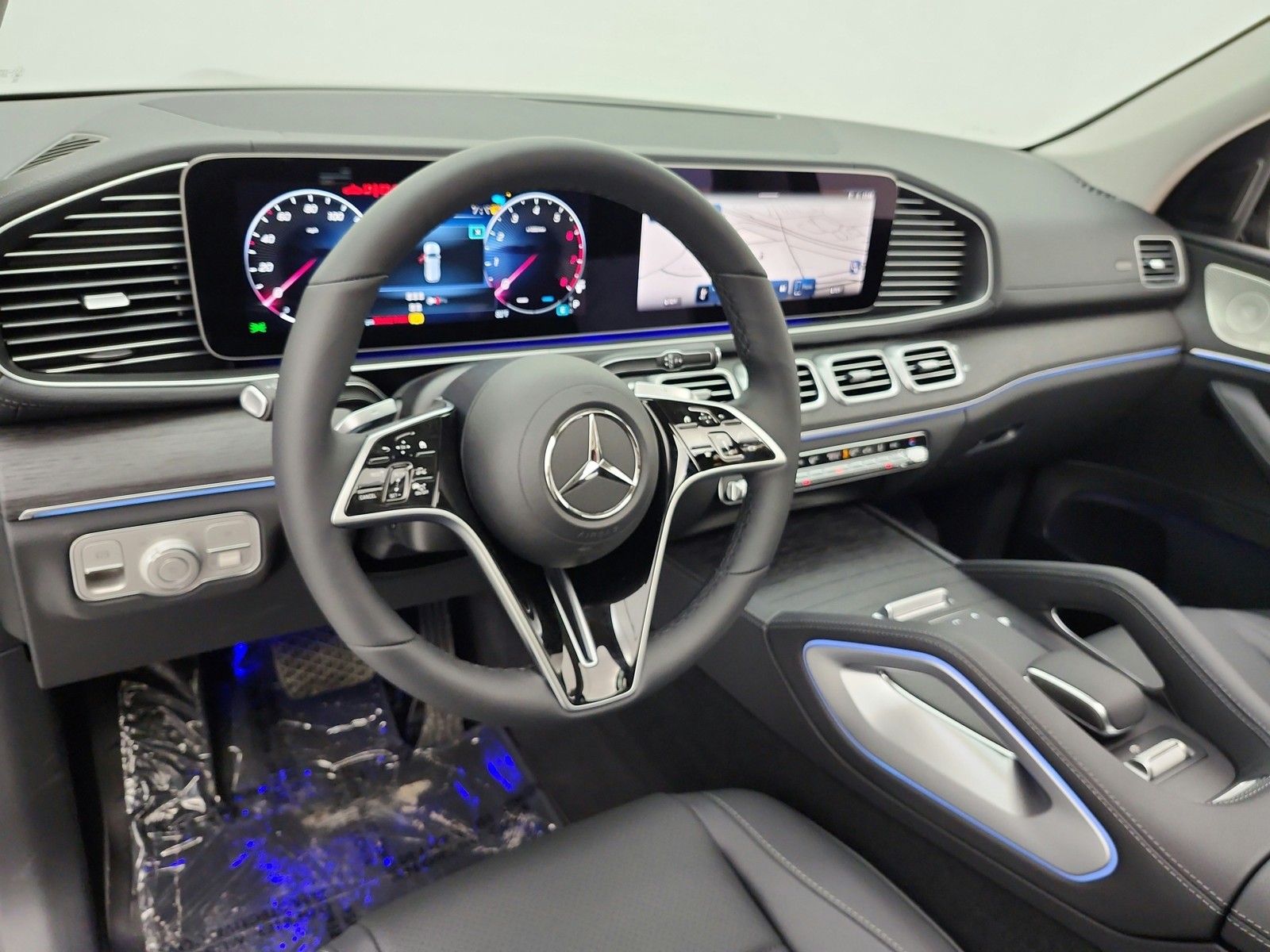 New 2026 Black Mercedes-Benz GLS 450 image 9