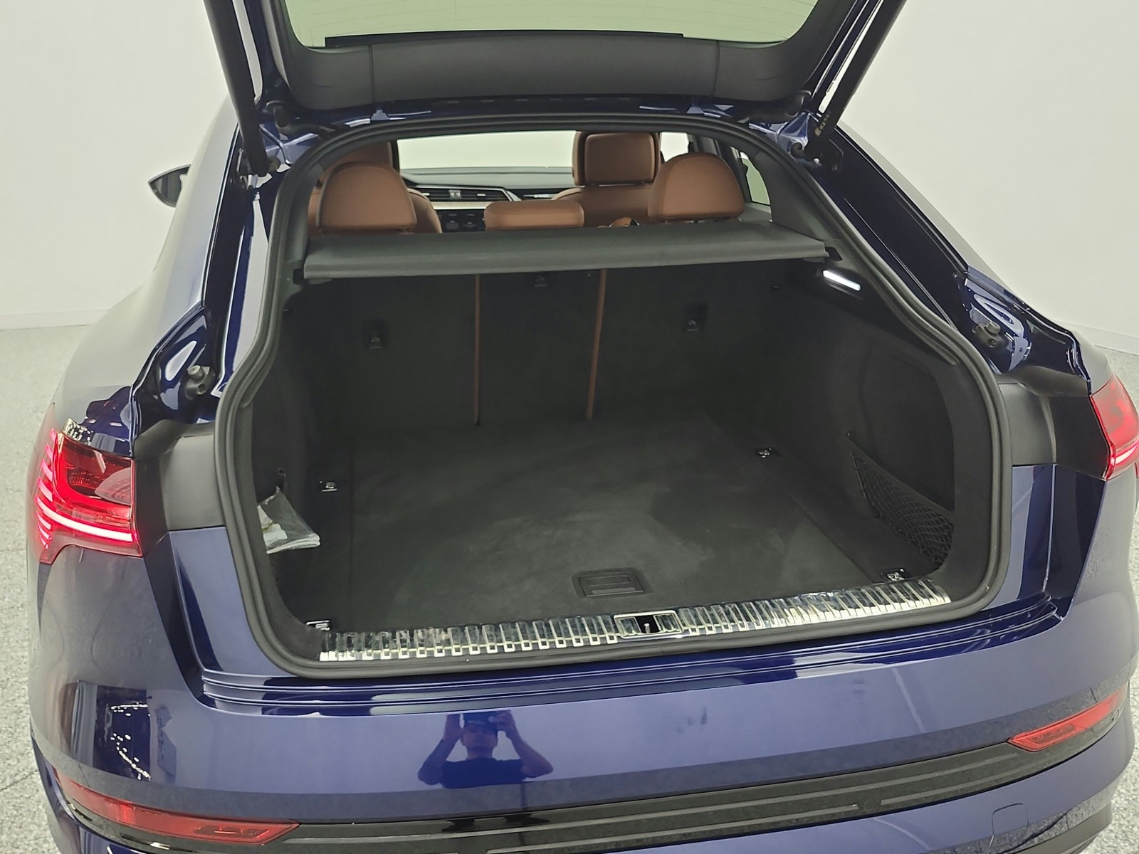 Used 2023 Navarra Blue Metallic Audi S line Premium Plus quattro image 30