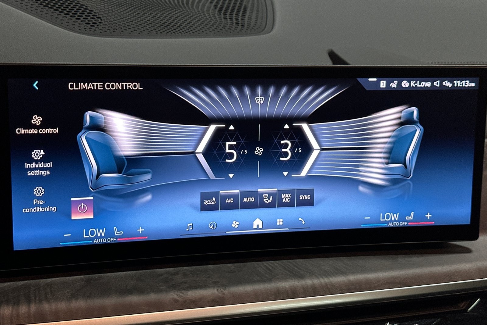 New 2026 Black Sapphire Metallic BMW sDrive40i image 20