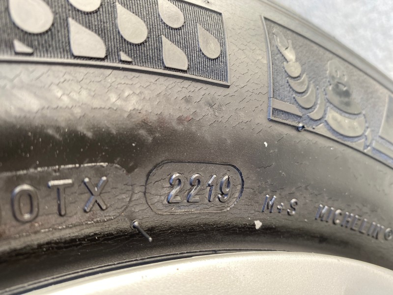 2004 Honda Accord Sdn LX LOW MILES 68,079 in , 