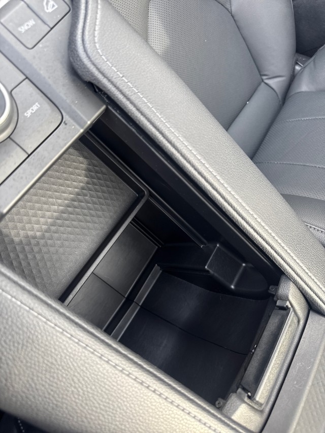 ToyotaGrand Highlander47