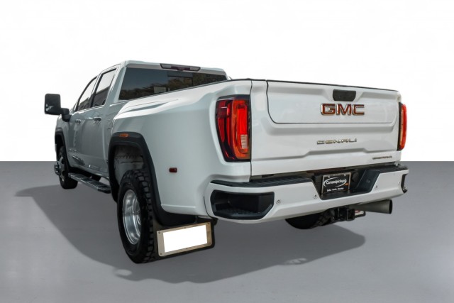 2020 GMC Sierra 3500HD Denali 10