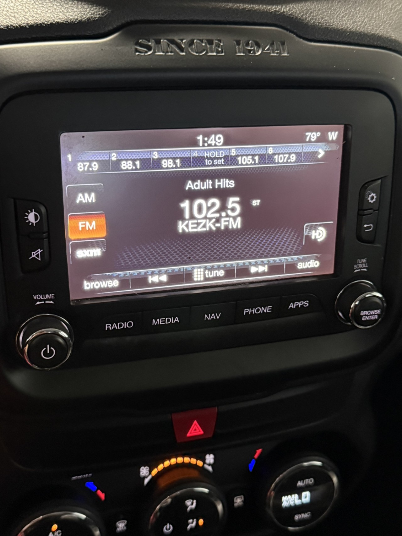 2017 Jeep Renegade Trailhawk - Photo 11