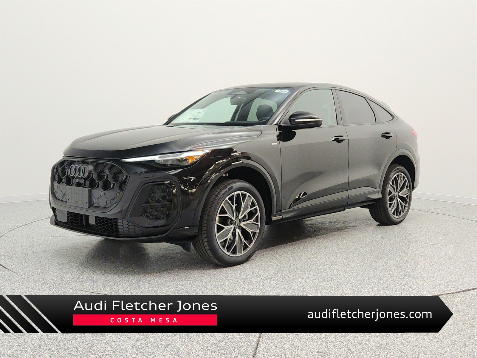 Mythos Black Metallic 2026 Audi Q5 Sportback Sedan All-Wheel Drive Automatic