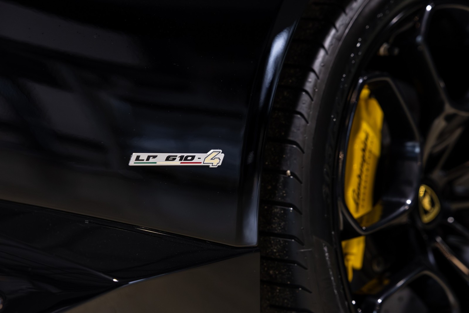 Used Car 2015 Lamborghini Huracan  For Sale Under $220,000 In Boerne, Texas