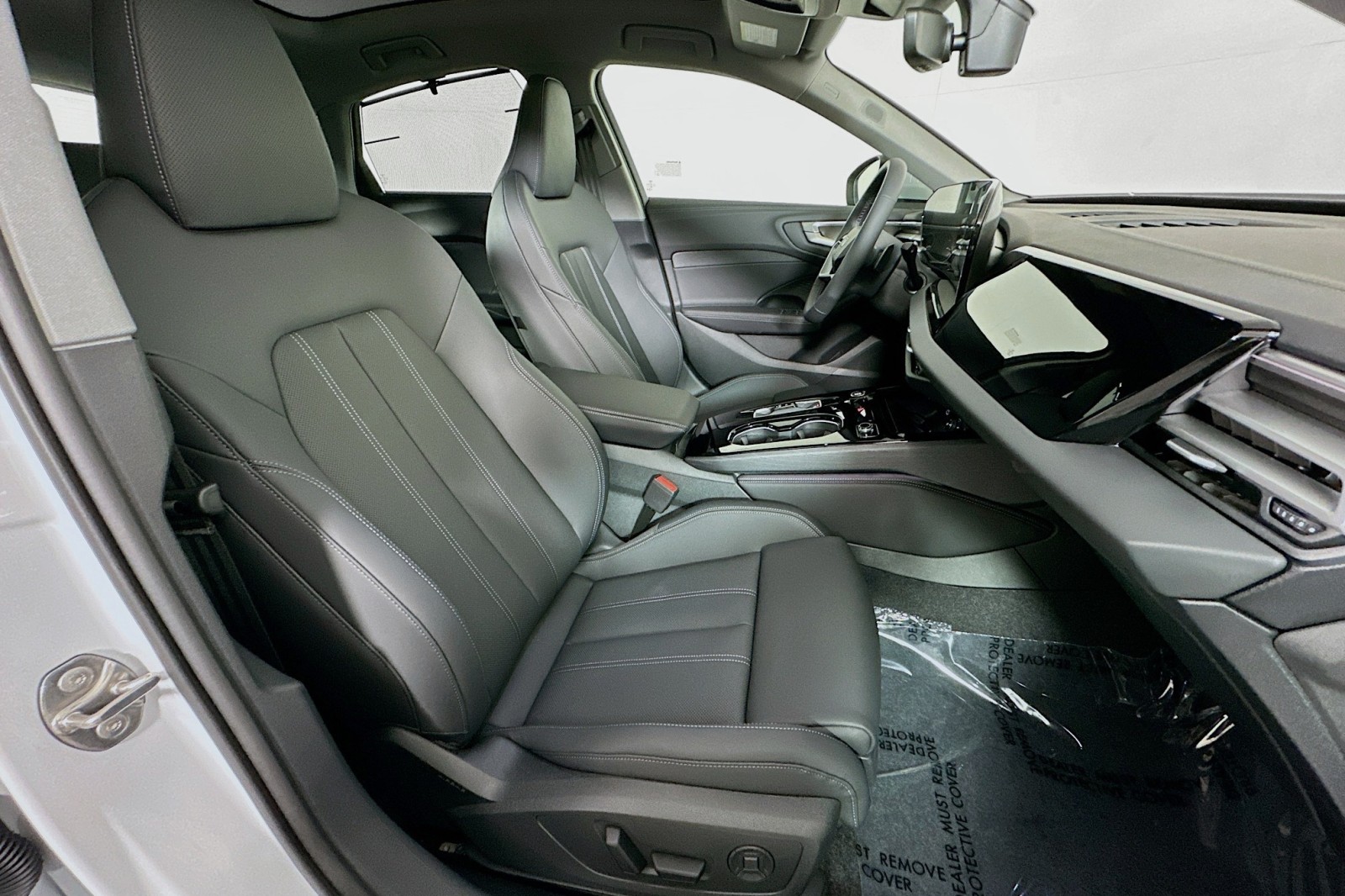 New 2026 Glacier White Metallic Audi Premium Plus image 8