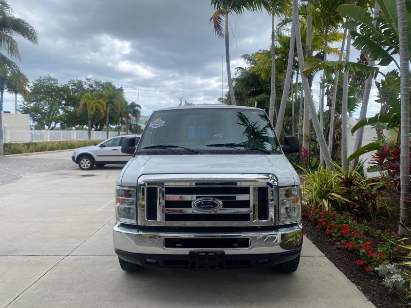 2014 Ford Econoline Cargo Van EXTENDED LOW MILES 6,380 1 OWNER in , 