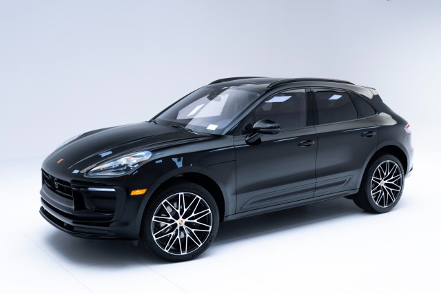2025  Macan  in , 