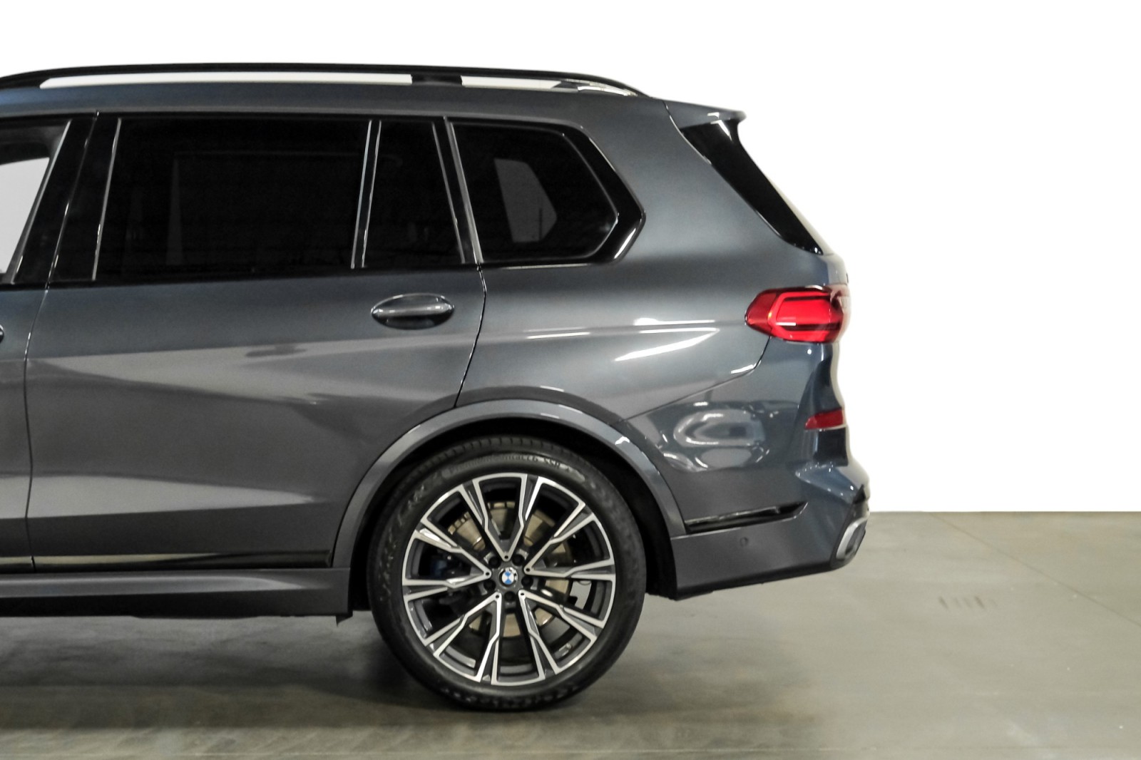 2020 BMW X7 xDrive40i MSport ExecutivePkg LuxSeatPkg DrvAsstPro CldWthr 11