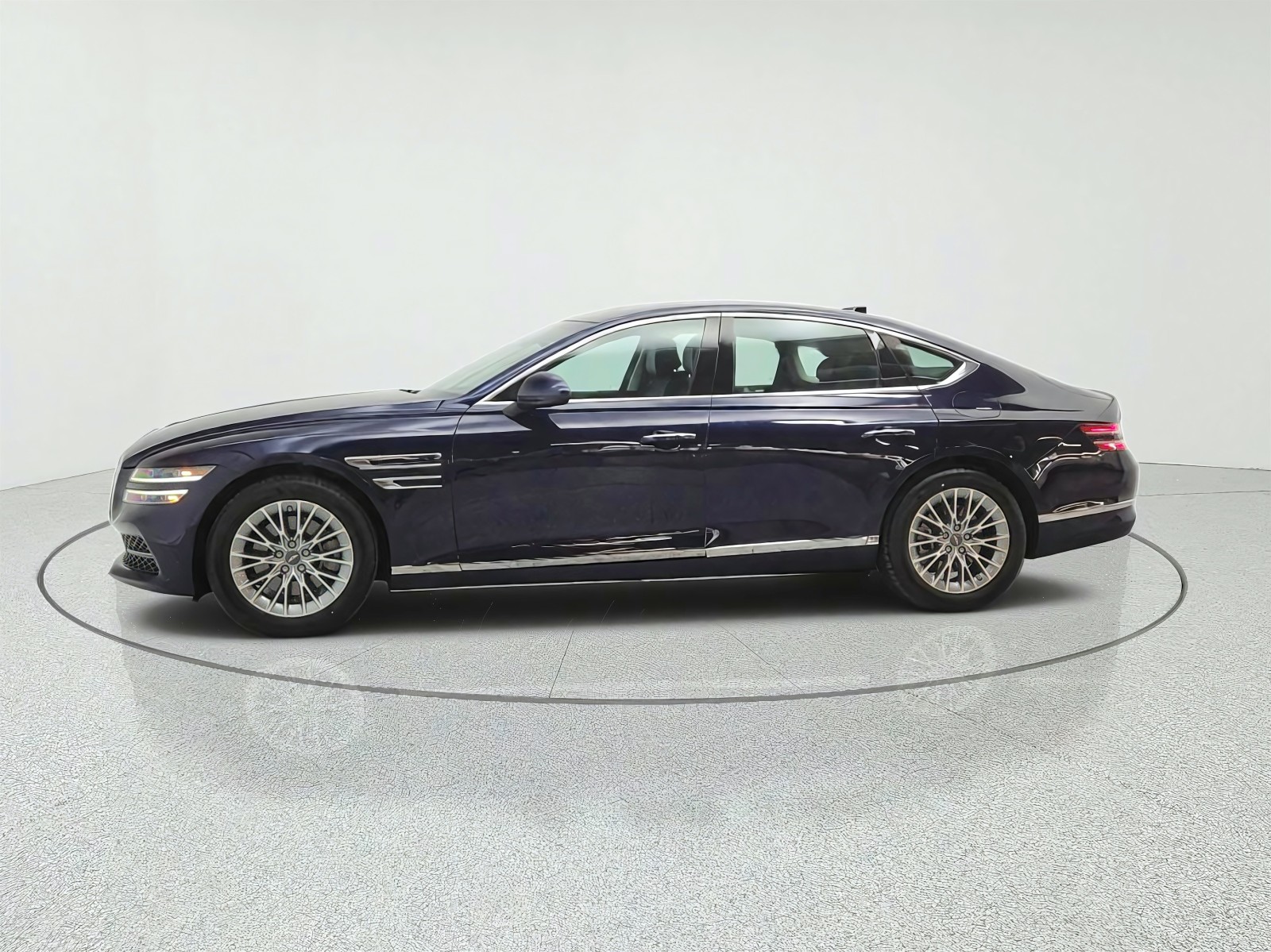 Used 2024 Capri Blue Genesis 2.5T AWD image 8