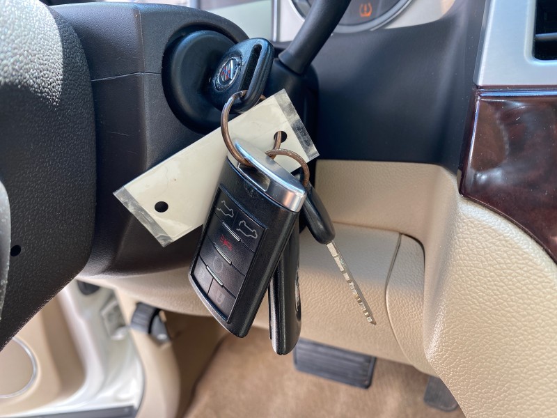 2010 Cadillac Escalade SUNROOF NAV Premium LOW MILES 66,933 in ,