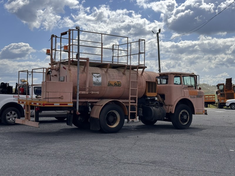 1987 Ford C8000  in , 