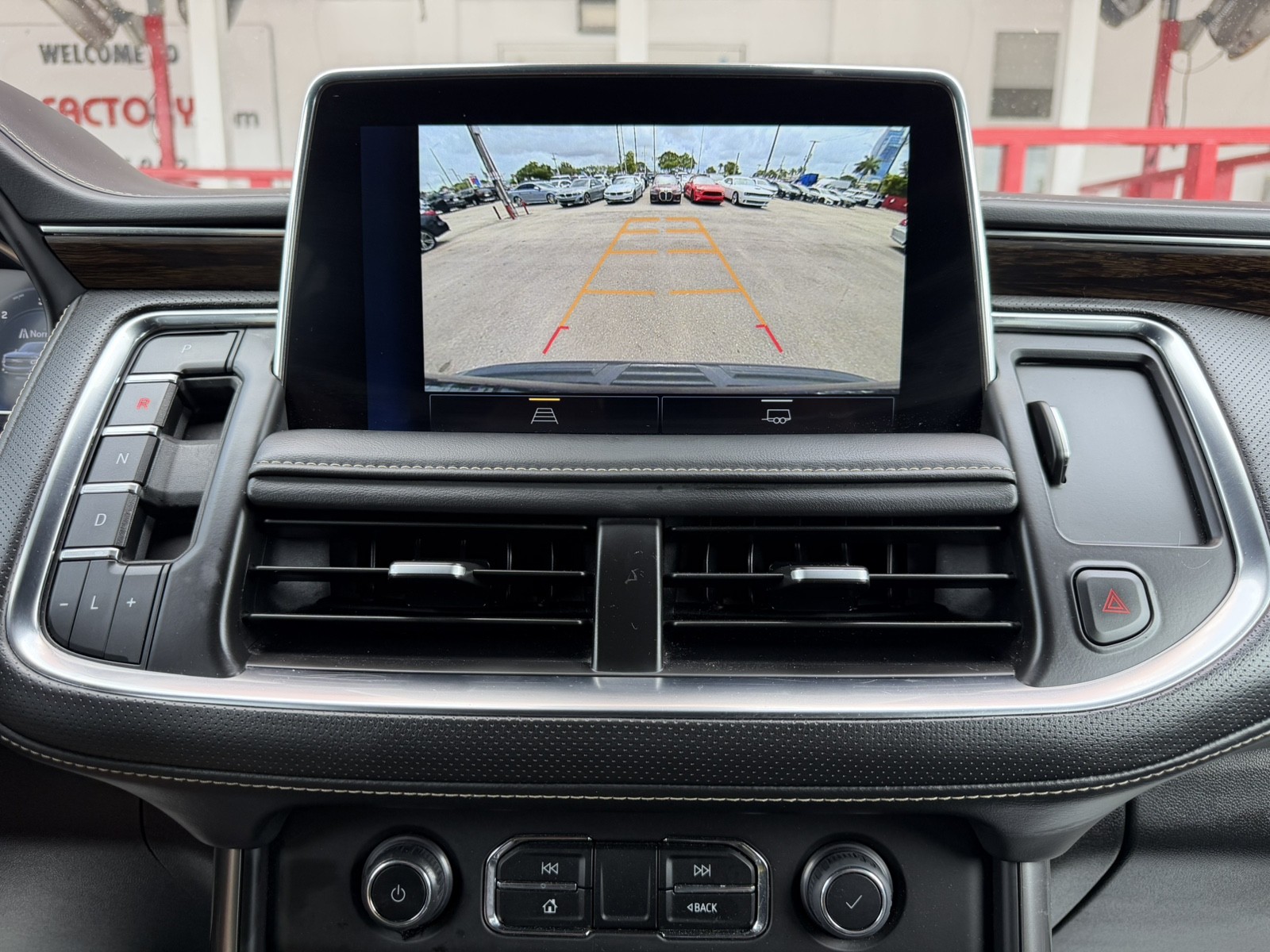 2023 Chevrolet Suburban - $41,977