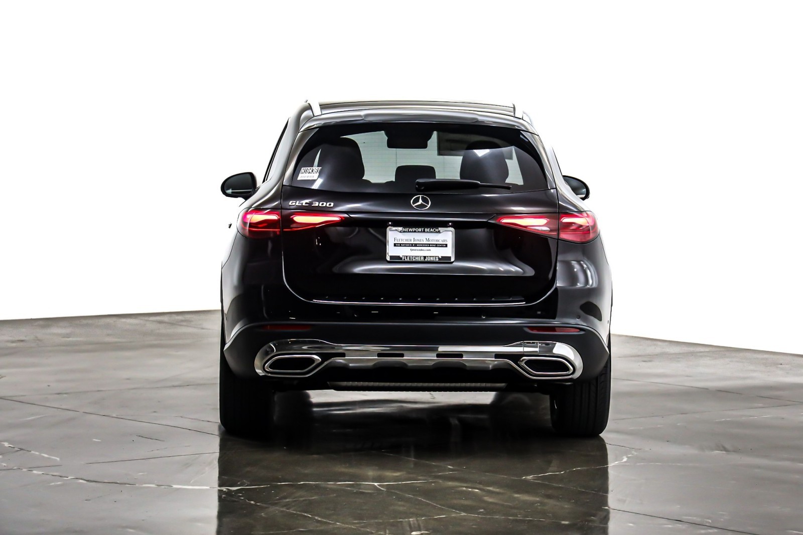 New 2026 Black Mercedes-Benz GLC 300 image 3