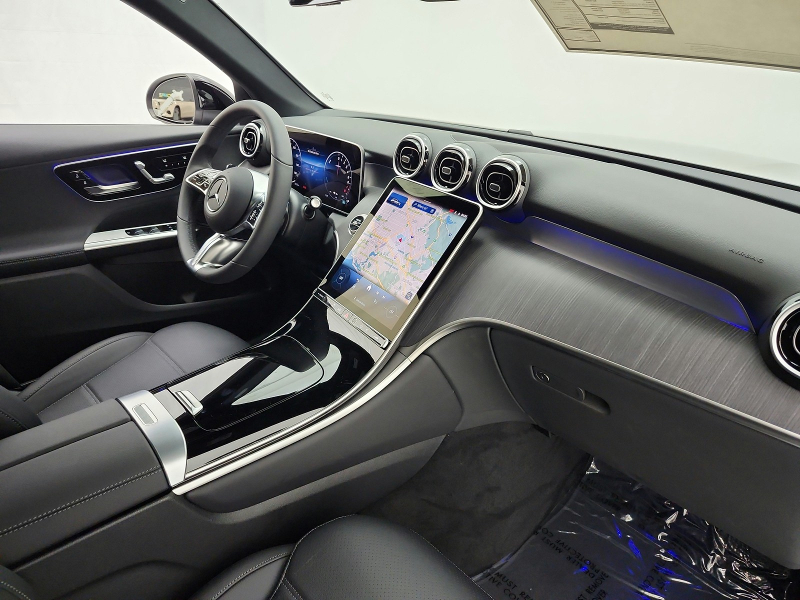 New 2026 Black Mercedes-Benz GLC 350e image 14