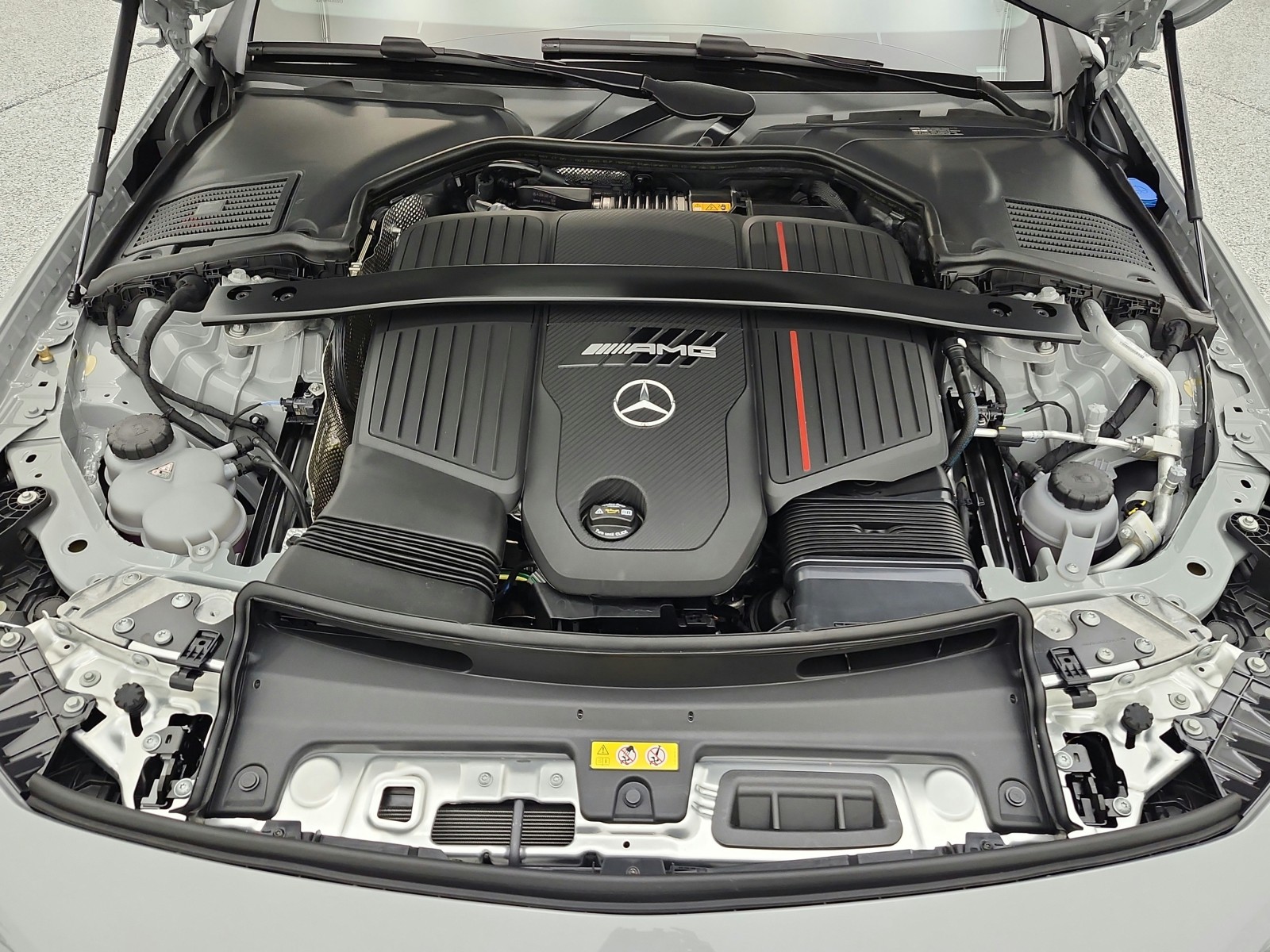 New 2026 MANUFAKTUR Alpine Grey Metallic Mercedes-Benz AMG® CLE 53 4MATIC+ Cabriolet image 13