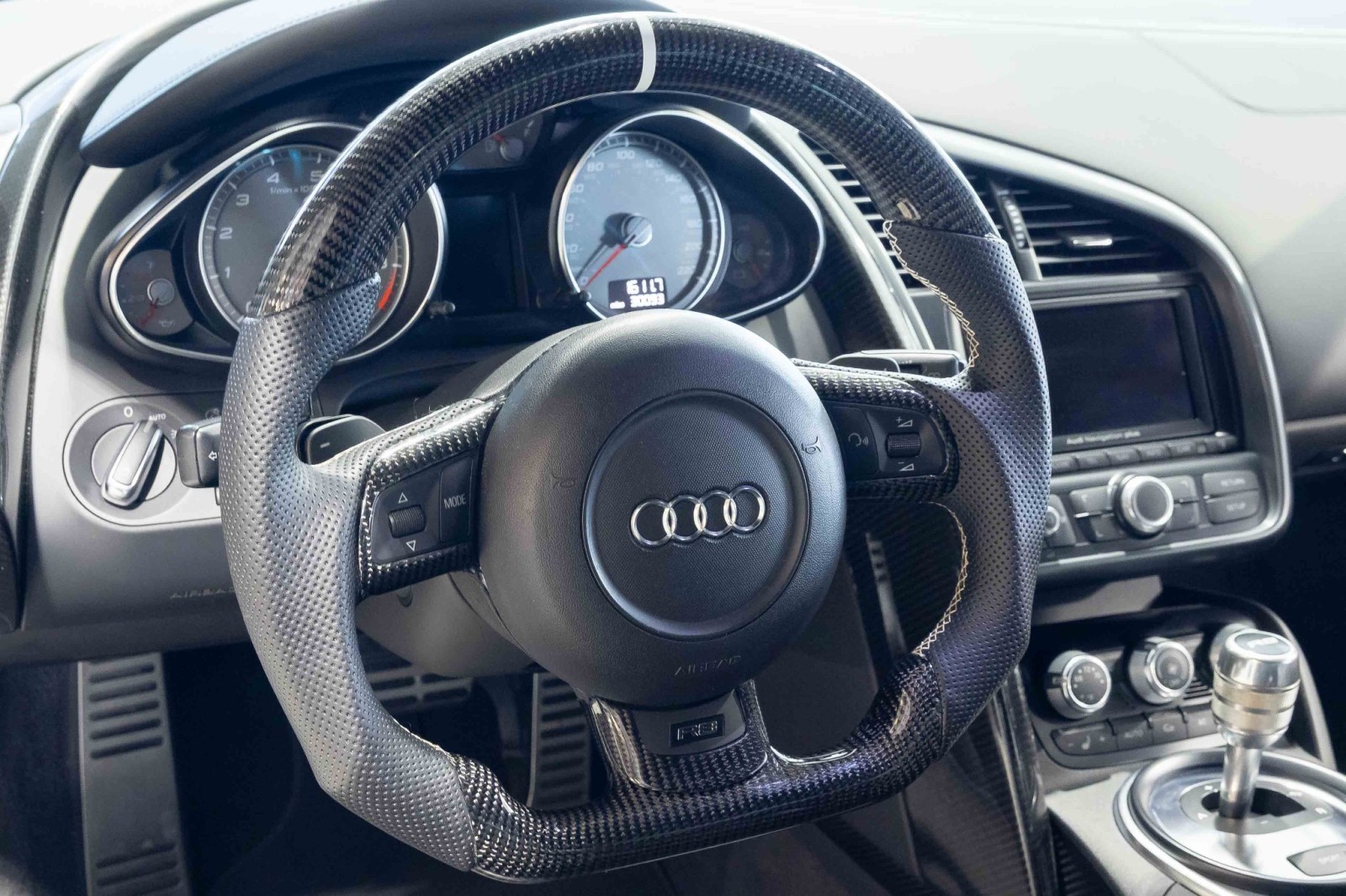 Used Car 2009 Audi R8  4.2l For Sale In Boerne, Texas