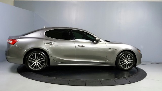 2020 Maserati Ghibli GranLusso 7