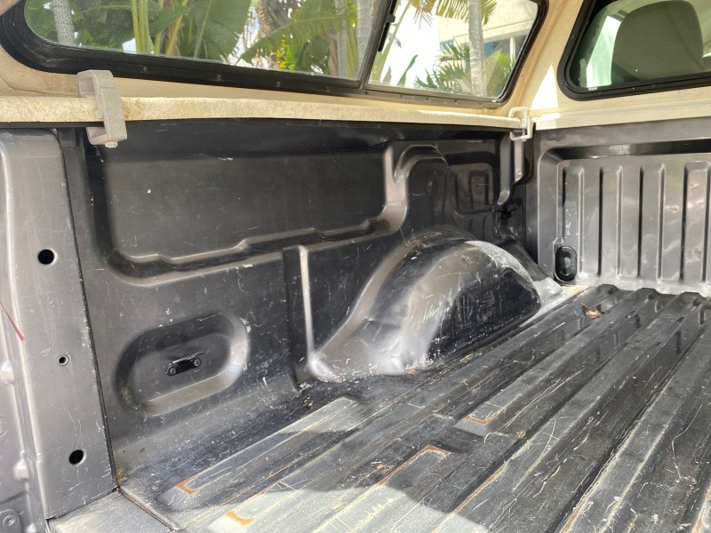 2010 Ford F-150 4 DR CREW XL LOW MILES 34,625 in , 