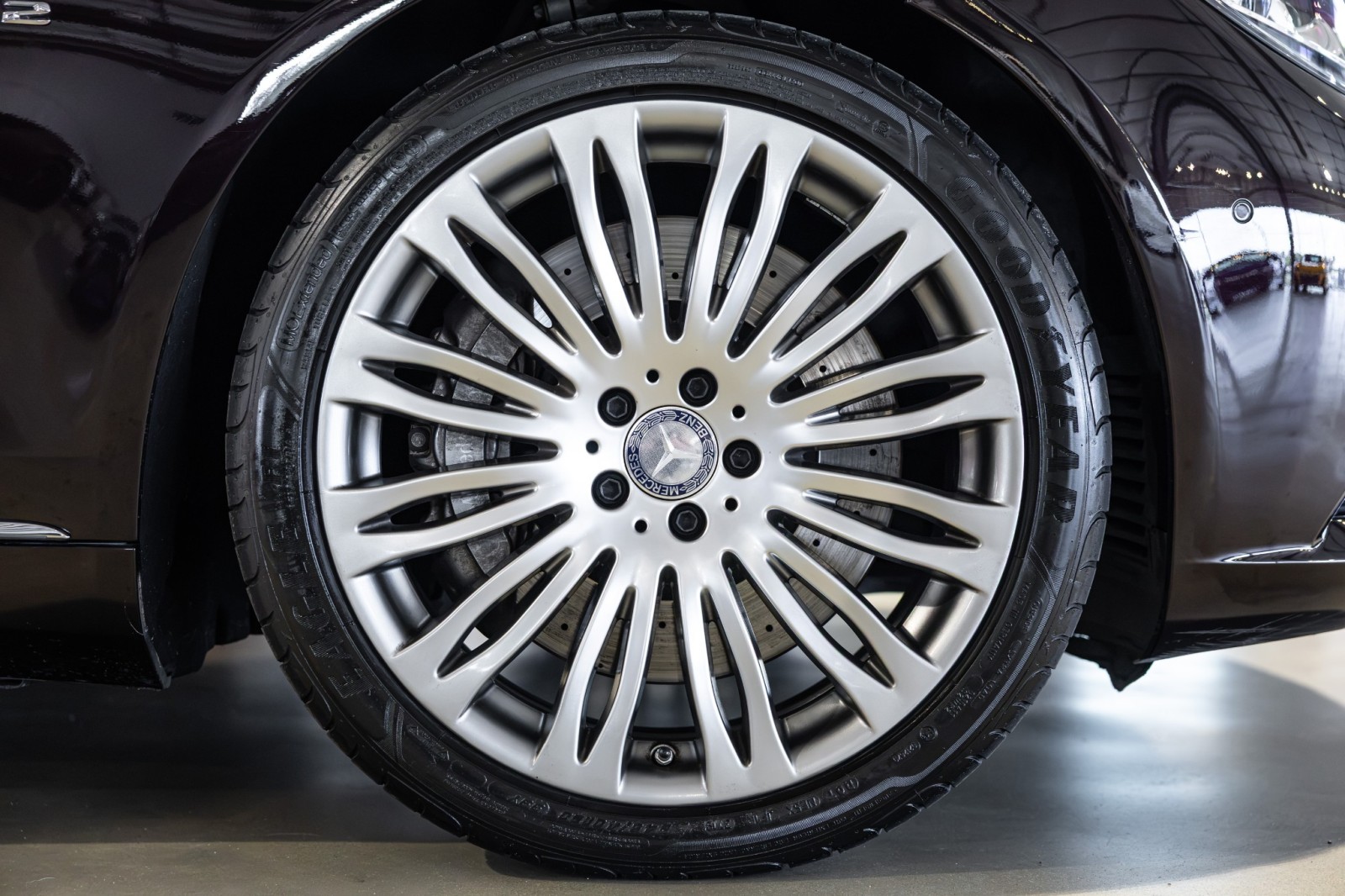 Used Car 2016 Mercedes-benz S-class  Maybach S 600 - One Owner - Ruby Black Paint - Executive Rear Seat Package Plus For Sale Under $70,000 In Boerne, Texas