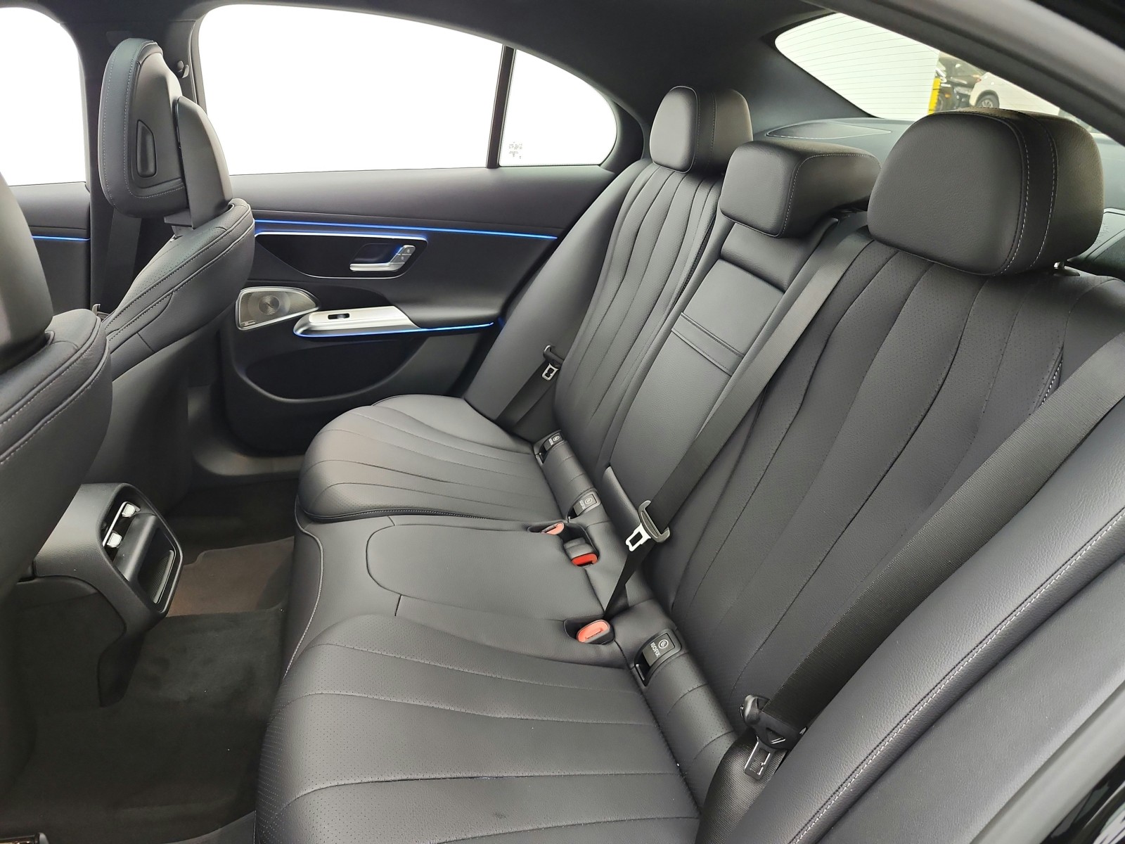 New 2027 Black Mercedes-Benz E 350 RWD Sedan image 11