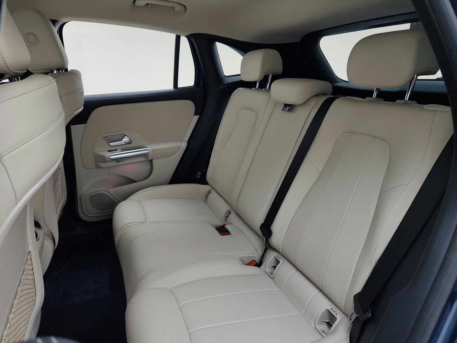 Used 2021 Denim Blue Metallic Mercedes-Benz GLA 250 image 25