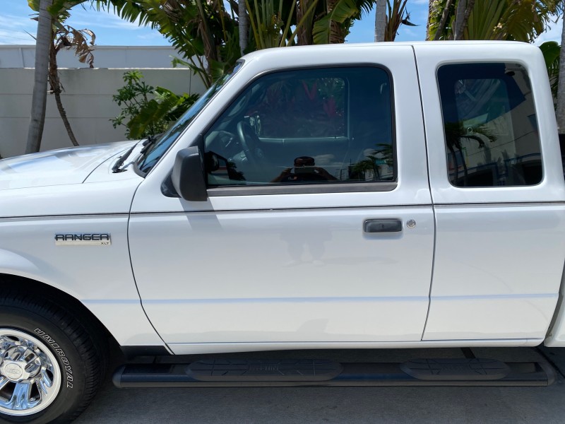 2011 Ford Ranger XLT LOW MILES 44,686 in ,
