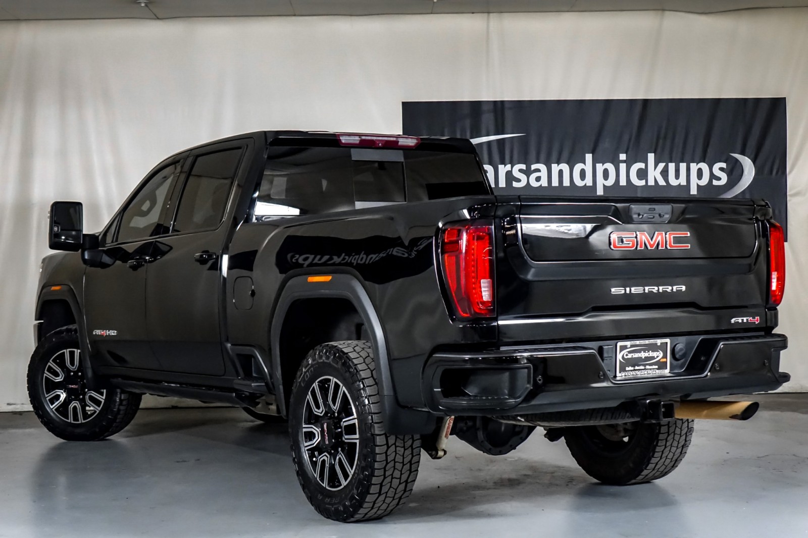 2021 GMC Sierra 2500HD AT4 10