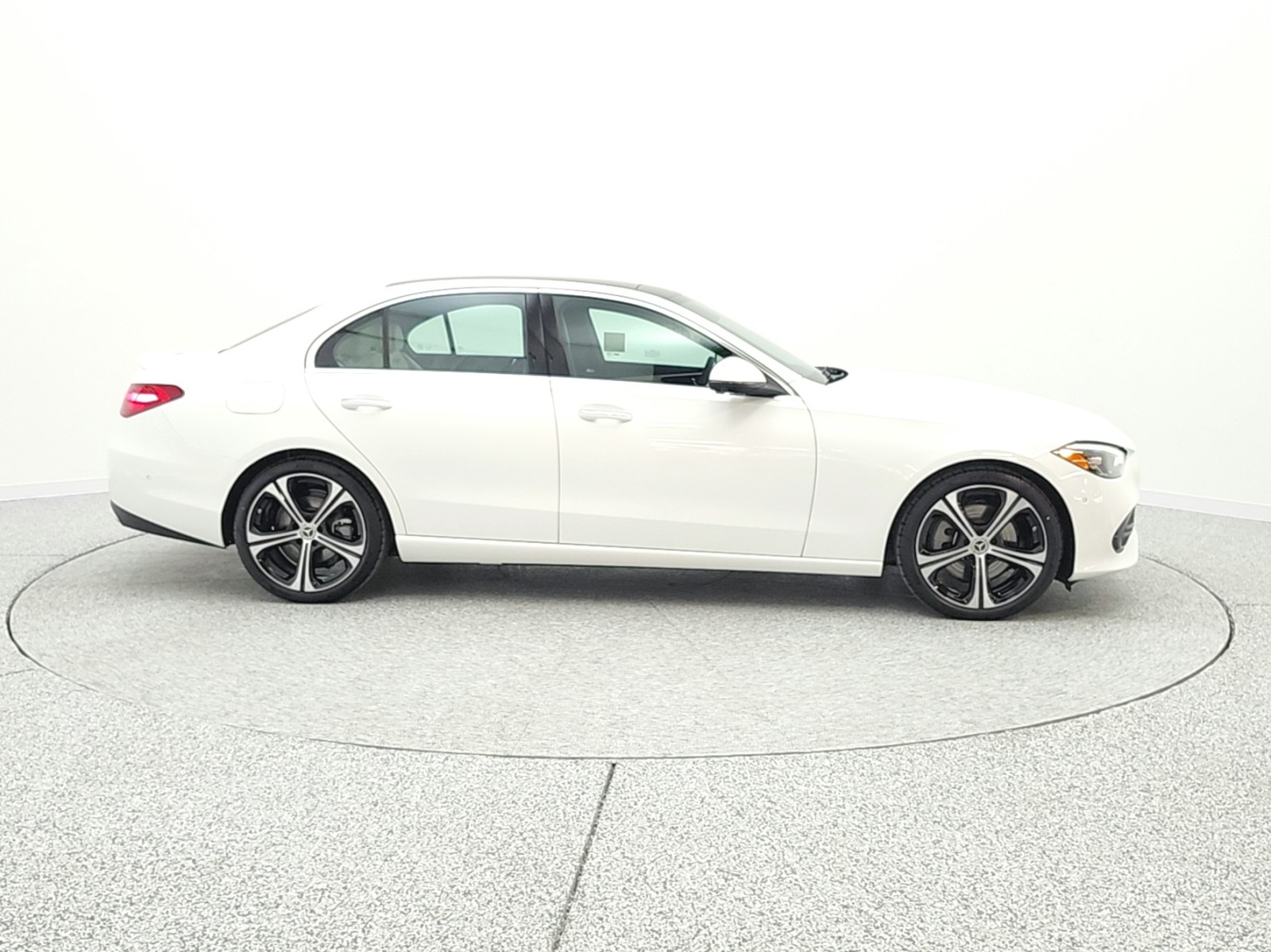 New 2026 Polar White Mercedes-Benz C 300 image 4