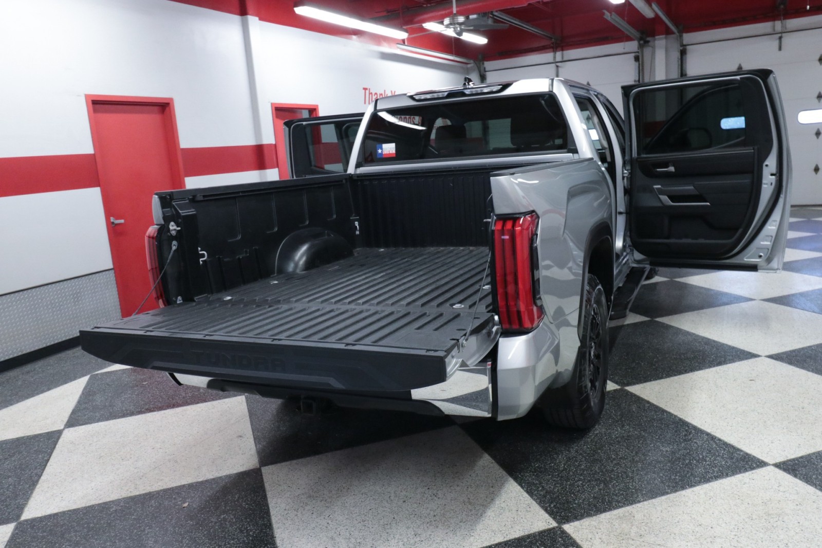 Used Car 2022 Toyota Tundra 2wd  Sr5 For Sale In Austin, Texas